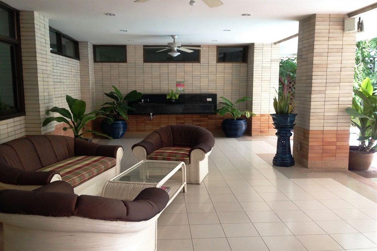 Apartment P.t. Court Bangkok